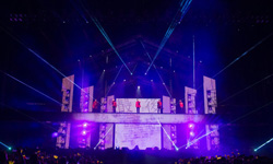 bigbang香港演唱会全程回顾 T.O.P权志龙献完美舞台